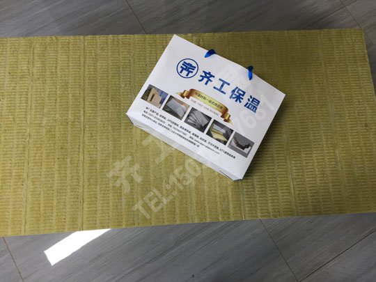 水泥氈巖棉復(fù)合板